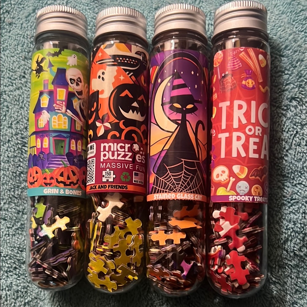 Halloween set of 4 subscription exclusive editions micro puzzles